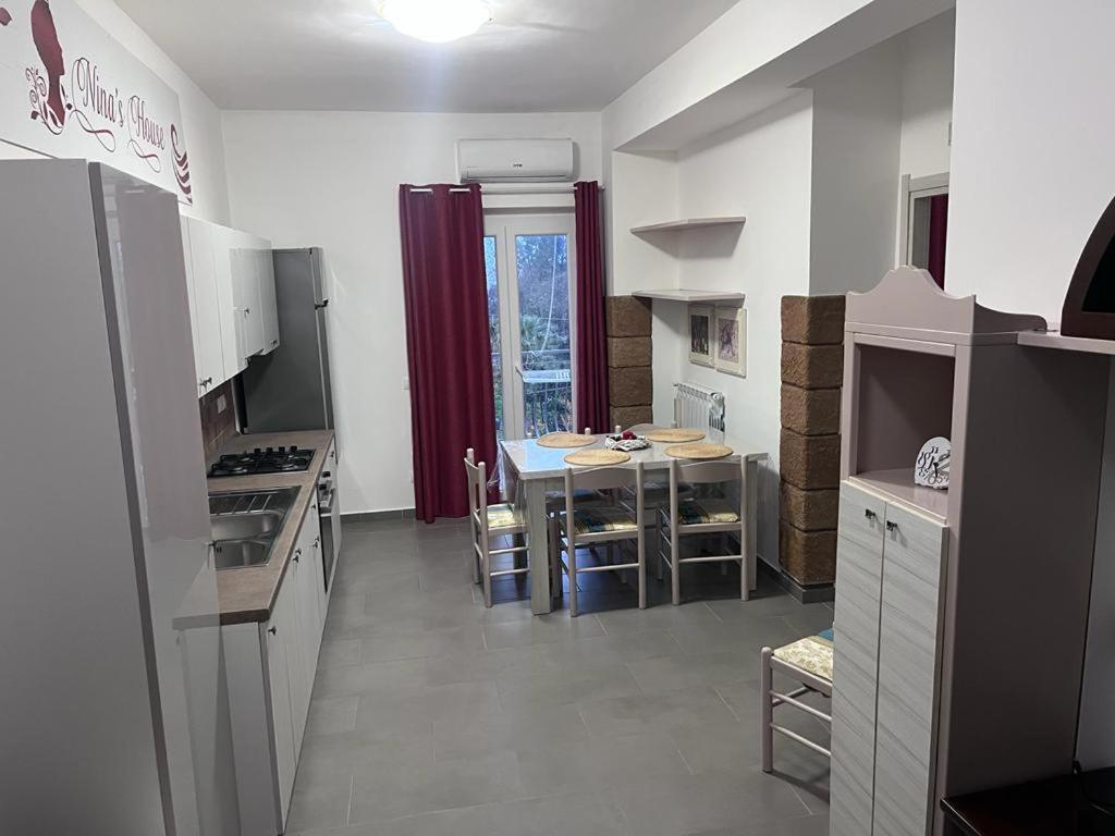 Santa Caterina Dello Ionio MarinaNina'S House 2 A 300 Metri Dal Mareアパートメント エクステリア 写真
